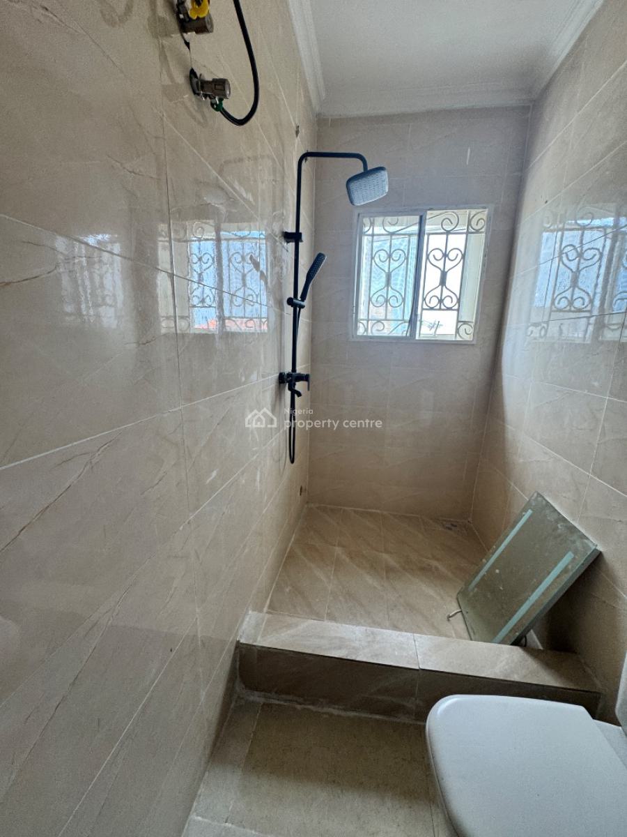 Fully Serviced 3 Bedroom Apartment, Lekki Phase 1, Lekki, Lagos, Flat / Apartment for Rent