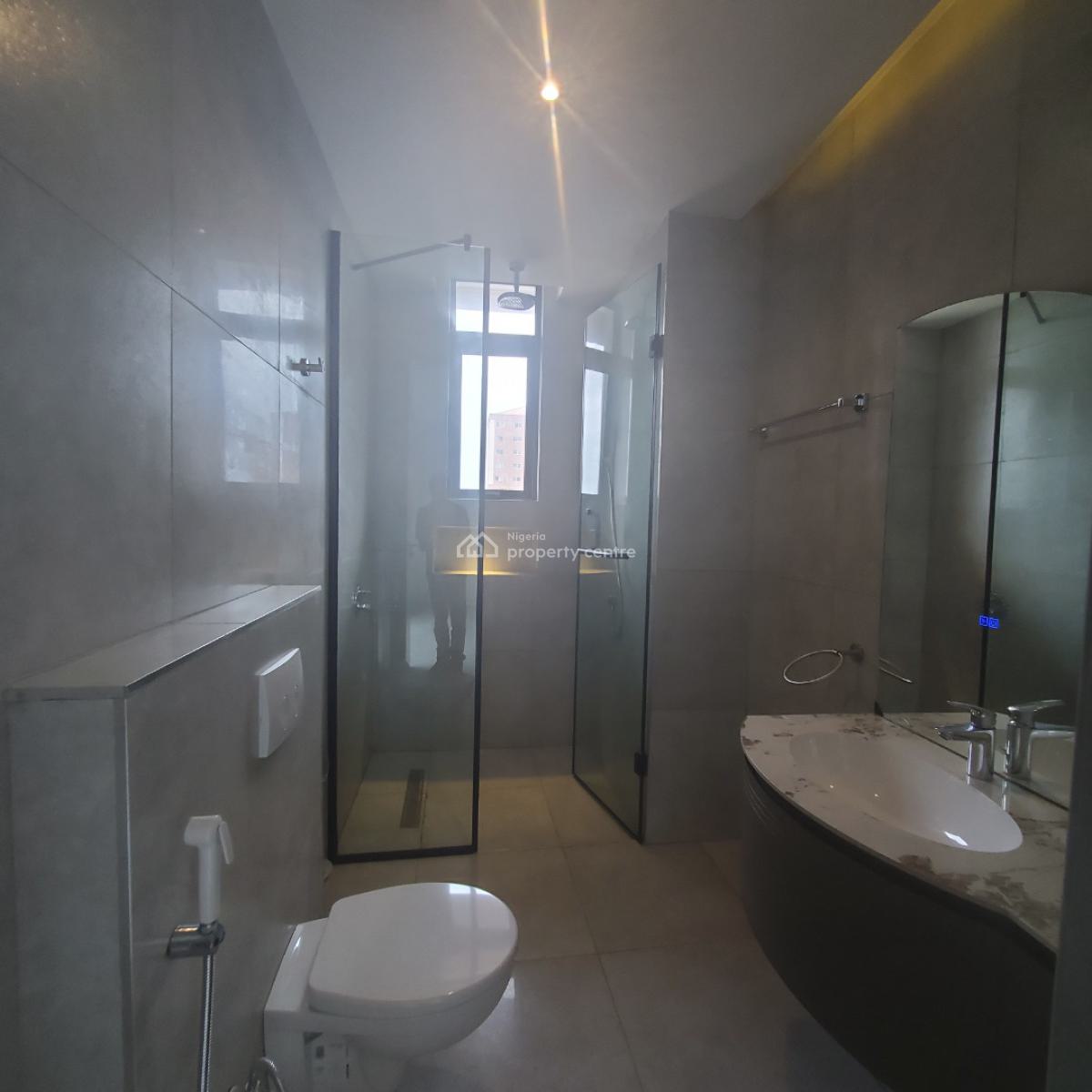 Massive 4 Bedroom Apartment with Well Detailed Finishing, Ikoyi, Lagos, Flat / Apartment for Sale