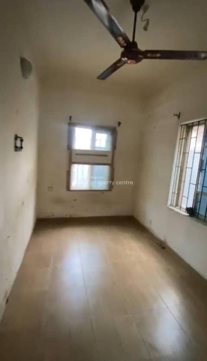 Lovely 2 Bedroom Flat, Aderemi Akeju Street, Soluyi, Gbagada, Lagos, Flat / Apartment for Rent