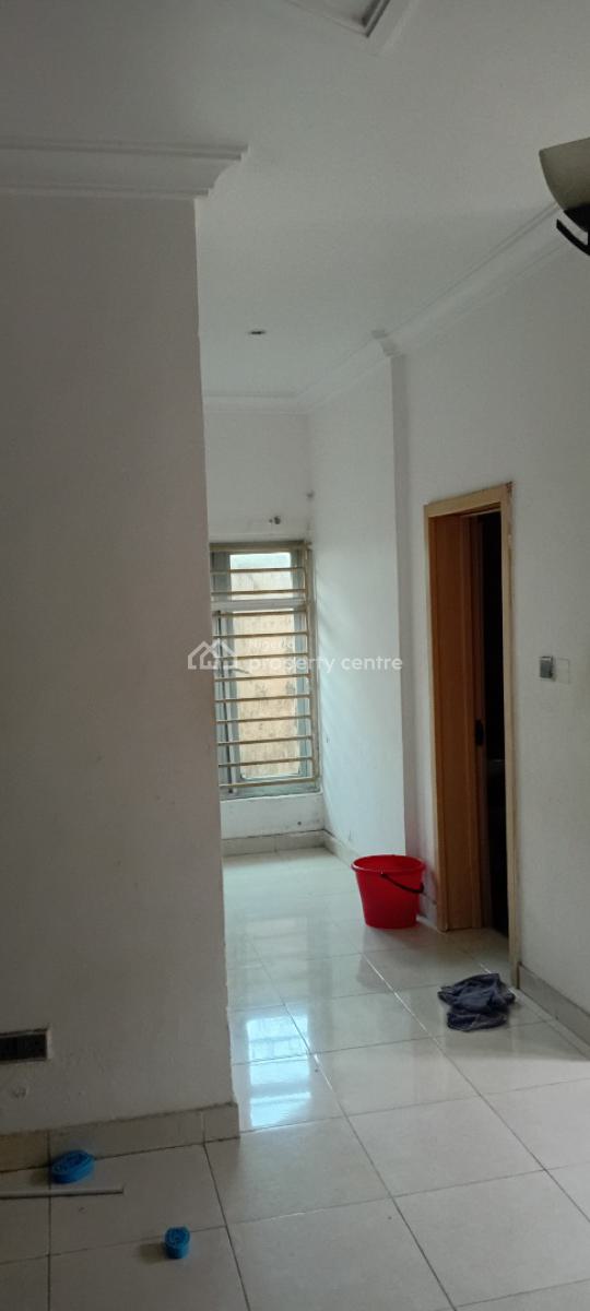 Luxury 3 Bedroom Apartment with a Bq, Badore, Ajah, Lagos, Flat / Apartment for Rent