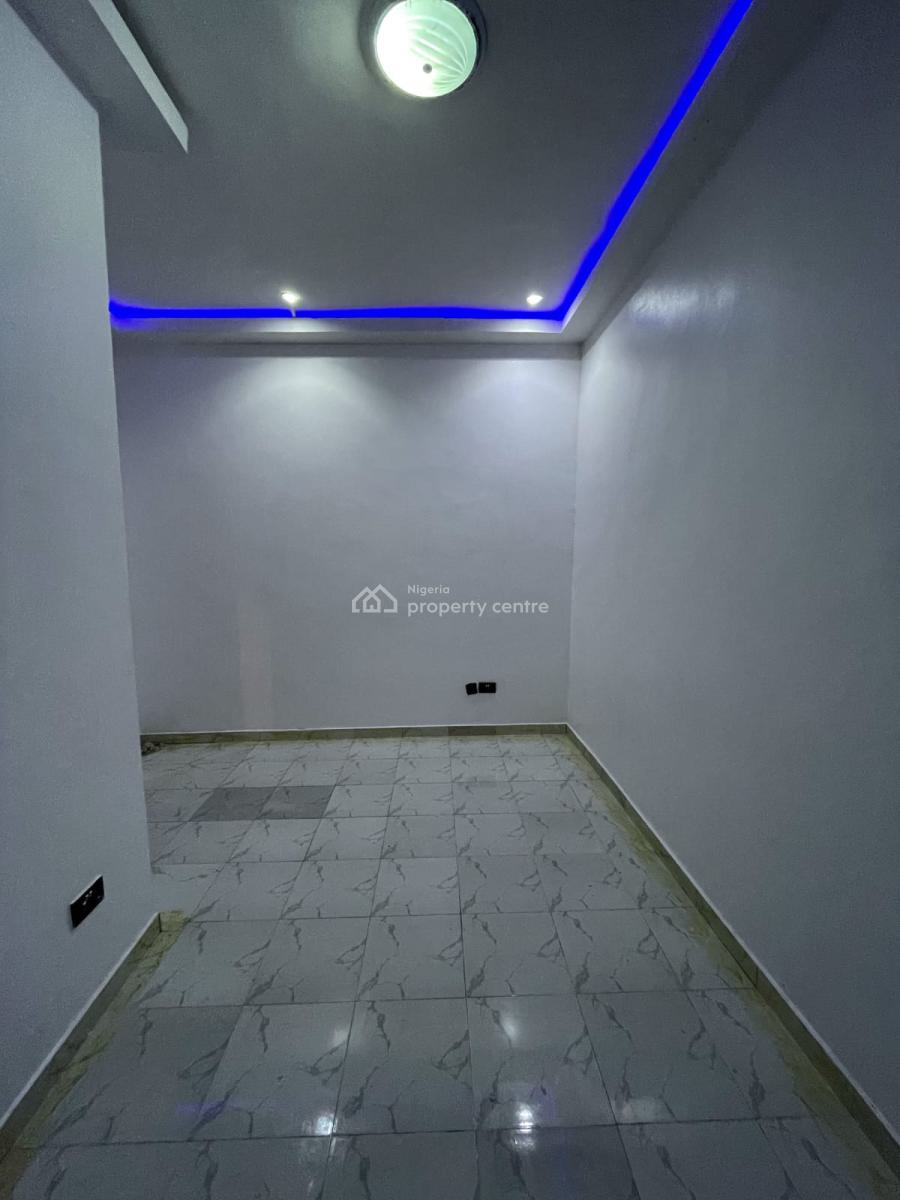 Luxurious Service Miniflat, New Road Opposite Chevron, Lekki, Lagos, Mini Flat (room and Parlour) for Rent