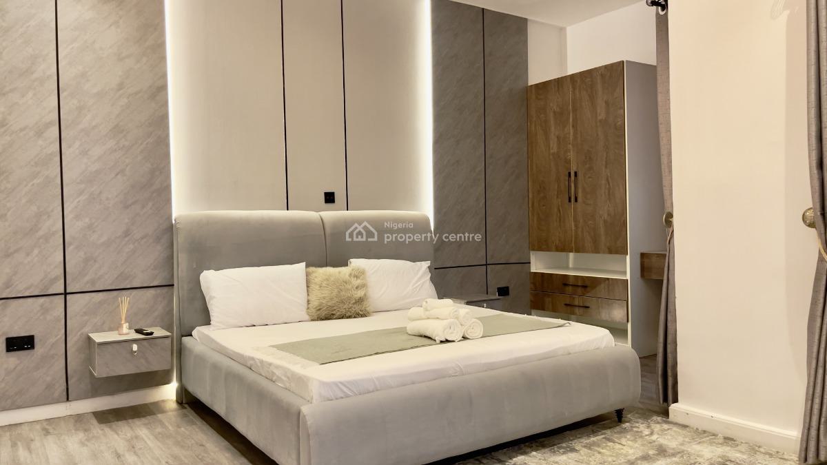 Pristine Two-bedroom Snowdrop Apartments with Smart Lock, Pool & Ps5, Ten Minutes Drive to Lekki Phase One, Ikate, Lekki, Lagos, Flat / Apartment Short Let