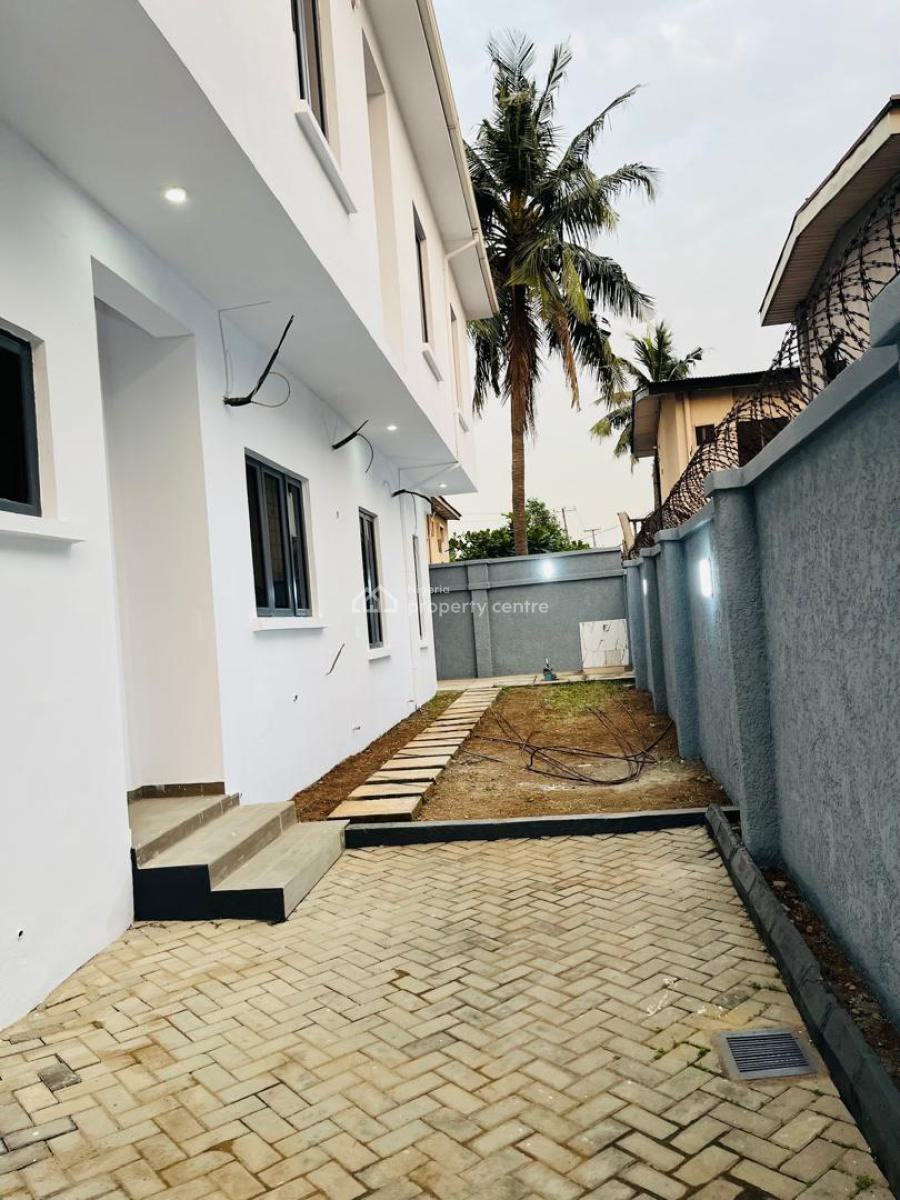 5-bedroom Fully Detached Home, Complete with a 1-room Bq, Sitting on 4, Gra, Ogudu, Lagos, Detached Duplex for Sale