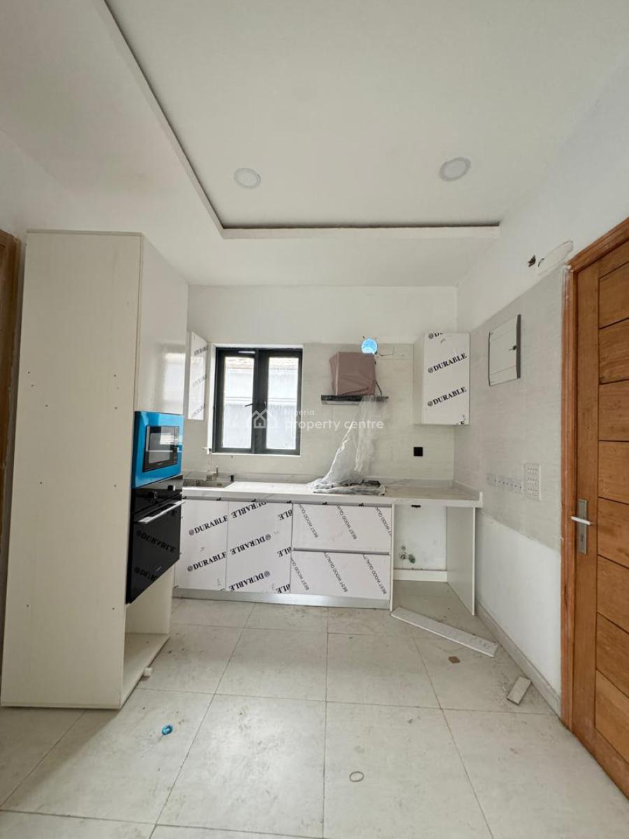 2-bedroom Apartment+bq, Lekki Phase 1, Lekki, Lagos, Flat / Apartment for Sale
