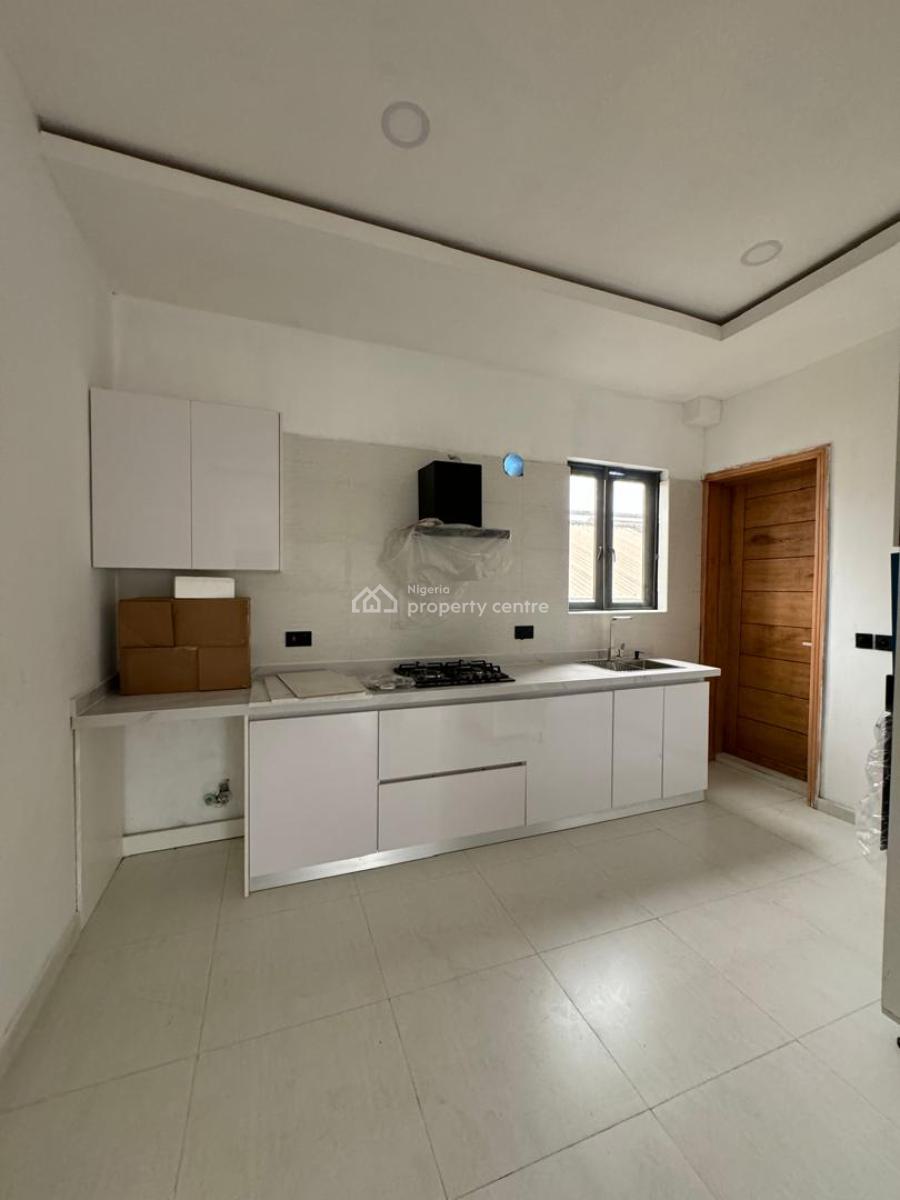 2-bedroom Apartment+bq, Lekki Phase 1, Lekki, Lagos, Flat / Apartment for Sale