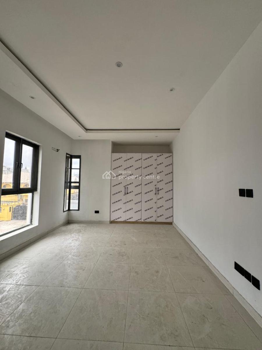 2-bedroom Apartment+bq, Lekki Phase 1, Lekki, Lagos, Flat / Apartment for Sale