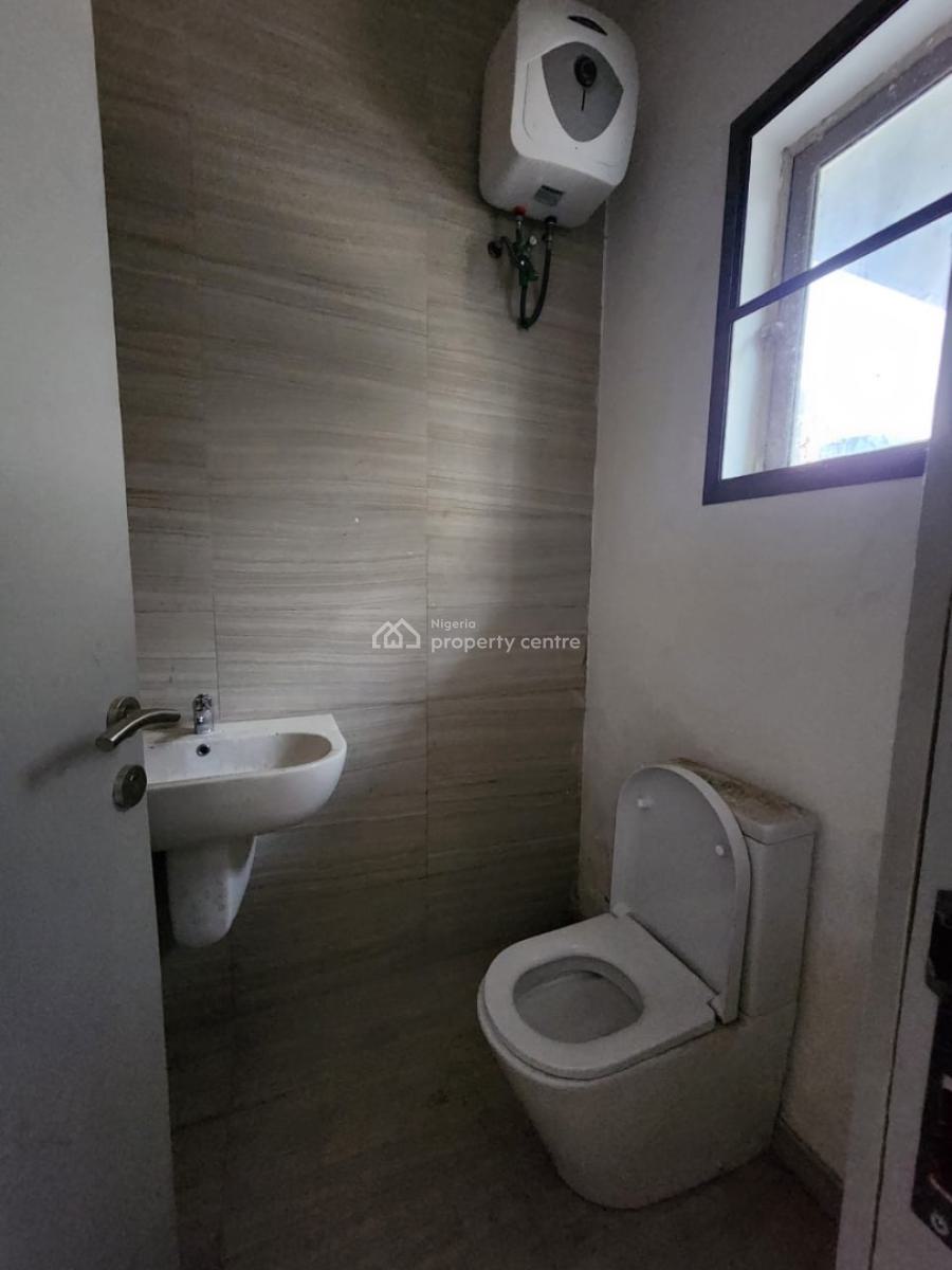 Brand New and Self Serviced 5 Bedroom Semi-detached Duplex with a Bq, Lekki Phase 1, Lekki, Lagos, Semi-detached Duplex for Rent
