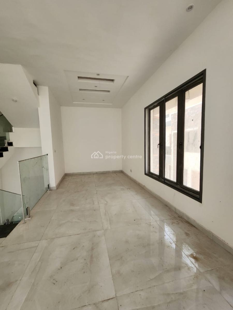 Brand New and Self Serviced 5 Bedroom Semi-detached Duplex with a Bq, Lekki Phase 1, Lekki, Lagos, Semi-detached Duplex for Rent