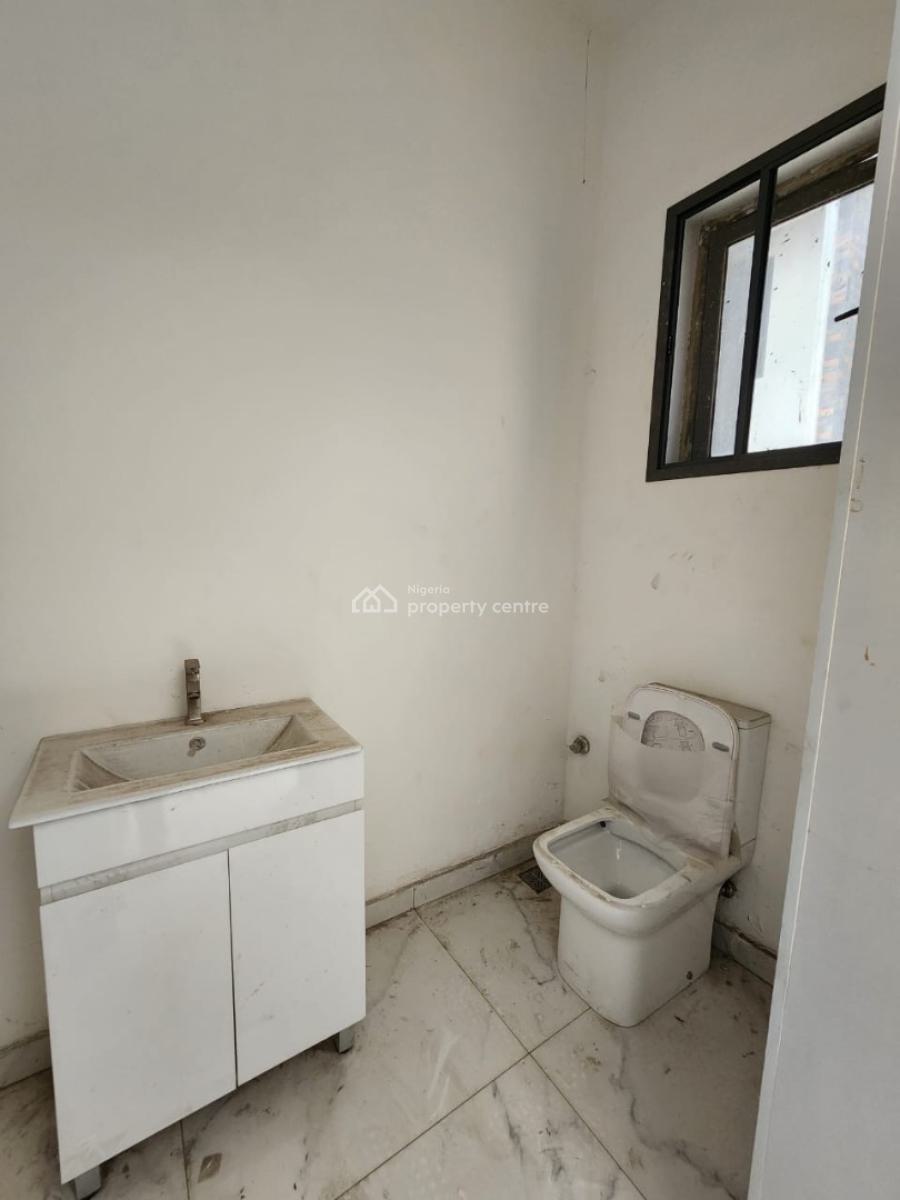 Brand New and Self Serviced 5 Bedroom Semi-detached Duplex with a Bq, Lekki Phase 1, Lekki, Lagos, Semi-detached Duplex for Rent