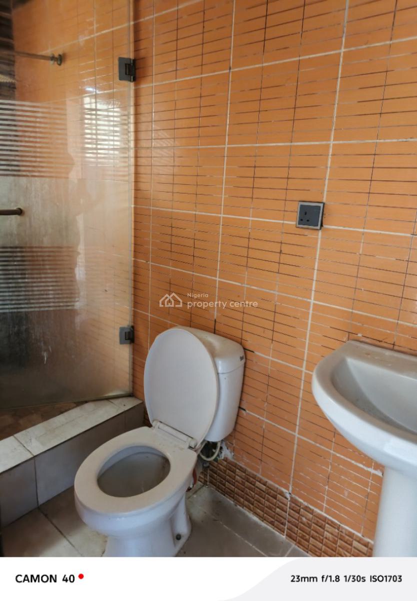 Luxury 2 Bedroom Flat Upstairs at Badore Ajah Lagos, Badore, Ajah, Lagos, Flat / Apartment for Rent