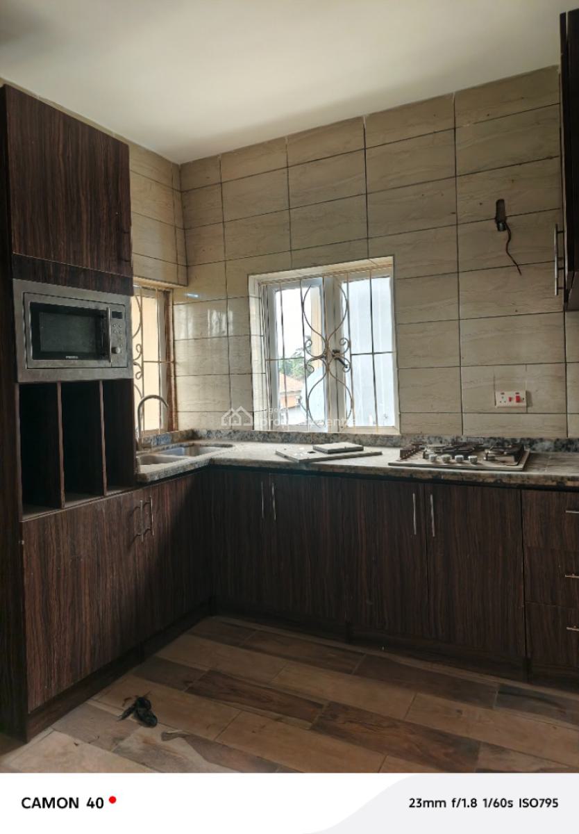 Luxury 2 Bedroom Flat Upstairs at Badore Ajah Lagos, Badore, Ajah, Lagos, Flat / Apartment for Rent