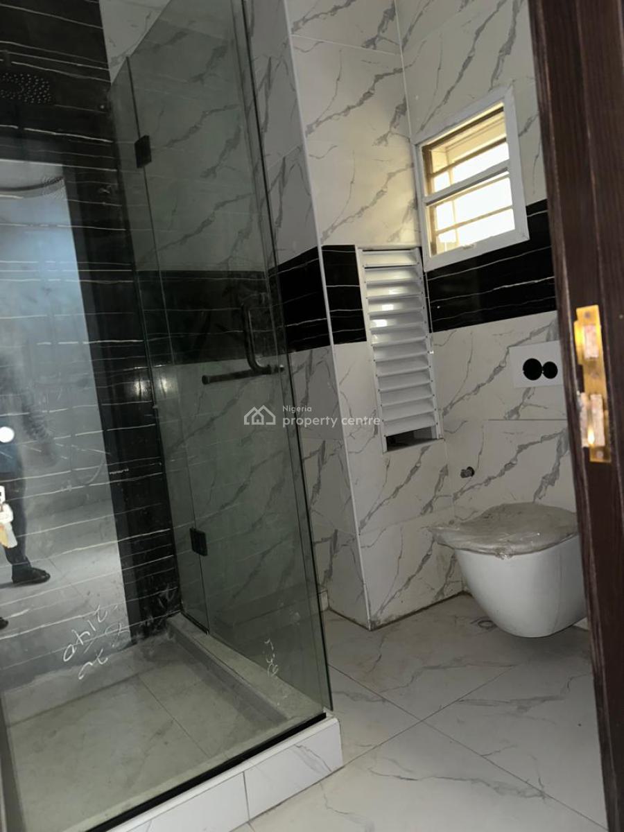 3 Bedroom Flat with Bq, Off Freedom Way, Lekki Phase 1, Lekki, Lagos, Flat / Apartment for Sale