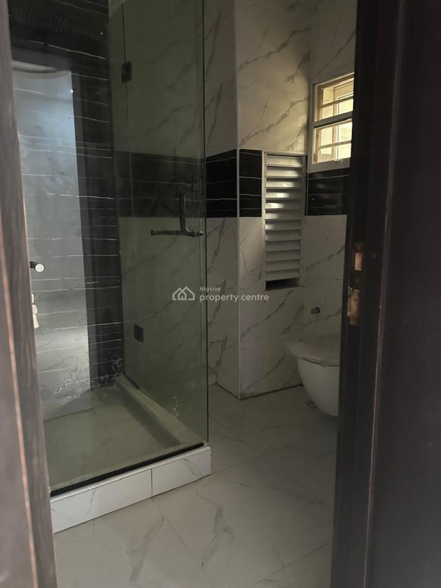 3 Bedroom Flat with Bq, Off Freedom Way, Lekki Phase 1, Lekki, Lagos, Flat / Apartment for Sale