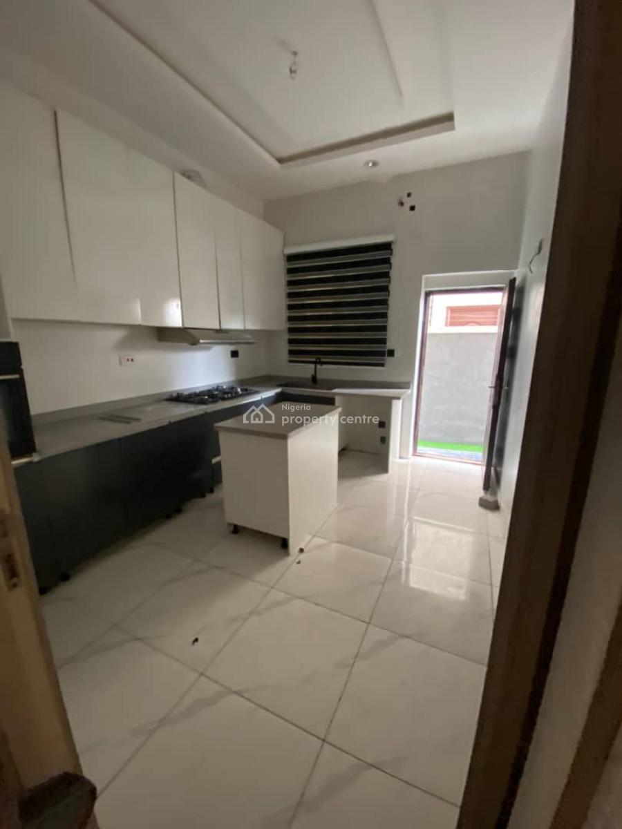 Nicely Built 4 Bedroom Semi-detached Duplex with Bq, Orchid Road, Lekki Phase 2, Lekki, Lagos, Semi-detached Duplex for Rent