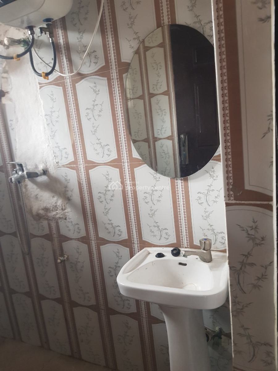 Lovely Mini Flat, Gateway Sparklight Estate, Magboro, Ogun, Mini Flat (room and Parlour) for Rent