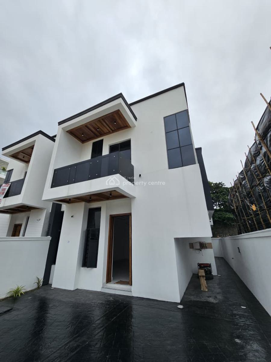 Contemporary 4-bedroom Semi-detached Duplex with Bq, Chevron, Lekki, Lagos, Semi-detached Duplex for Sale