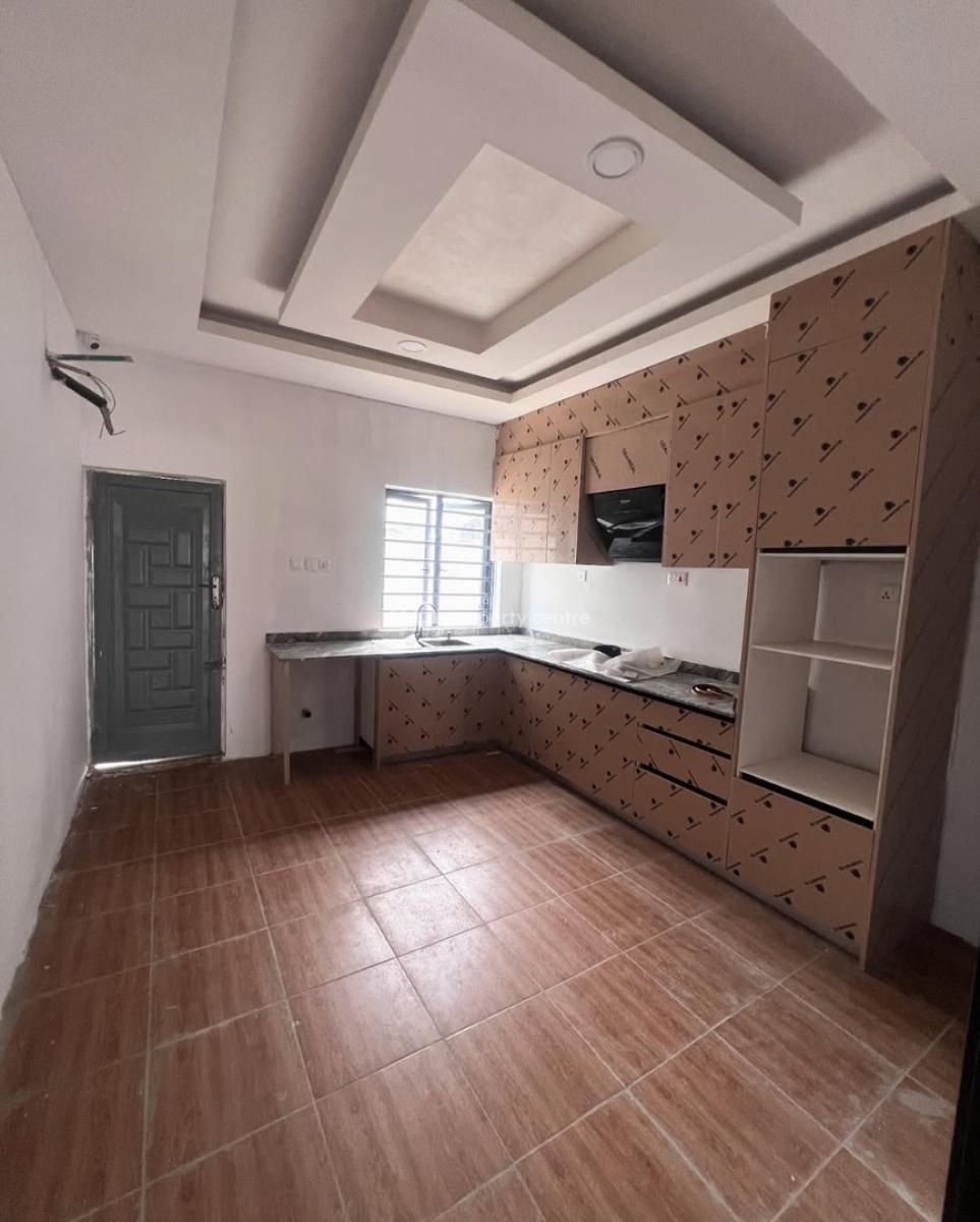 Lovely 4 Bedroom Terrace Duplex with Bq, Orchid, Lekki, Lagos, Terraced Duplex for Sale