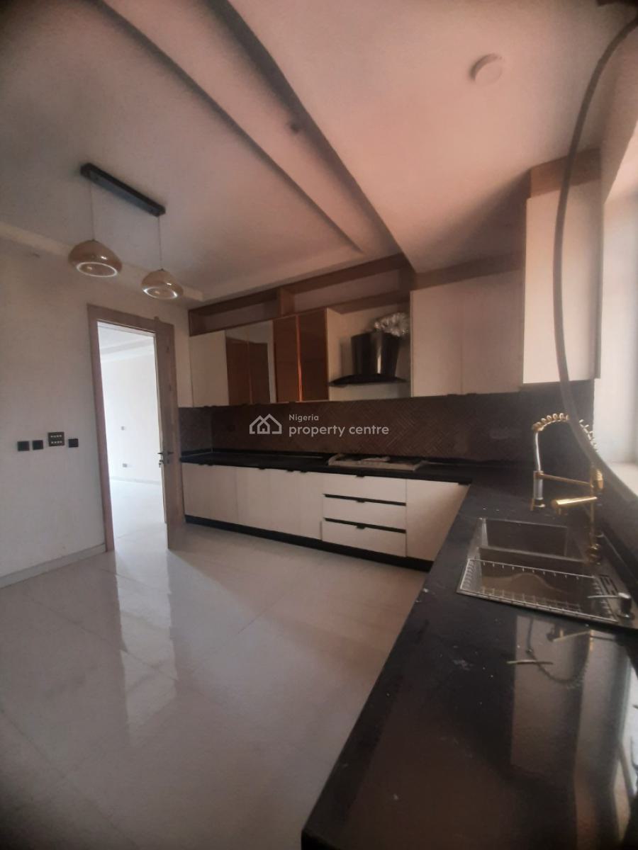 Newly Built and Serviced with 24/7 Power Supply 3 Bedroom En-suite Flat, Victoria Island (vi), Lagos, Flat / Apartment for Sale