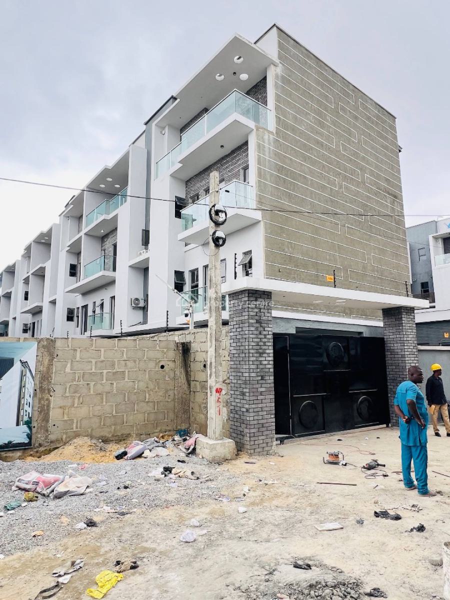 2 Bedroom Maisonette, Lekki Phase 1, Lekki, Lagos, Block of Flats for Sale