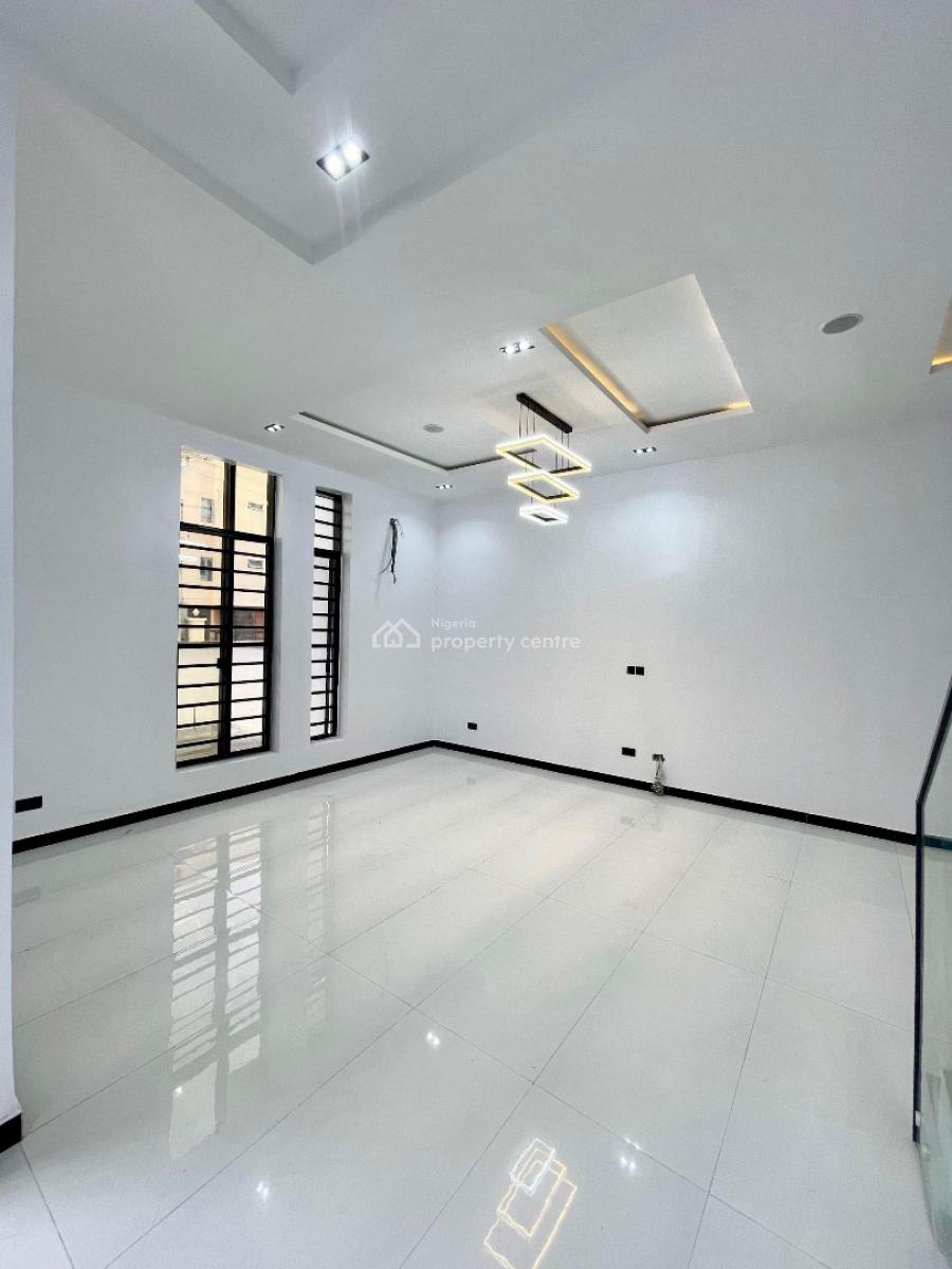 4-bedroom Semi-detached Duplex with Bq, Ikate Elegushi, Lekki, Lagos, Semi-detached Duplex for Sale