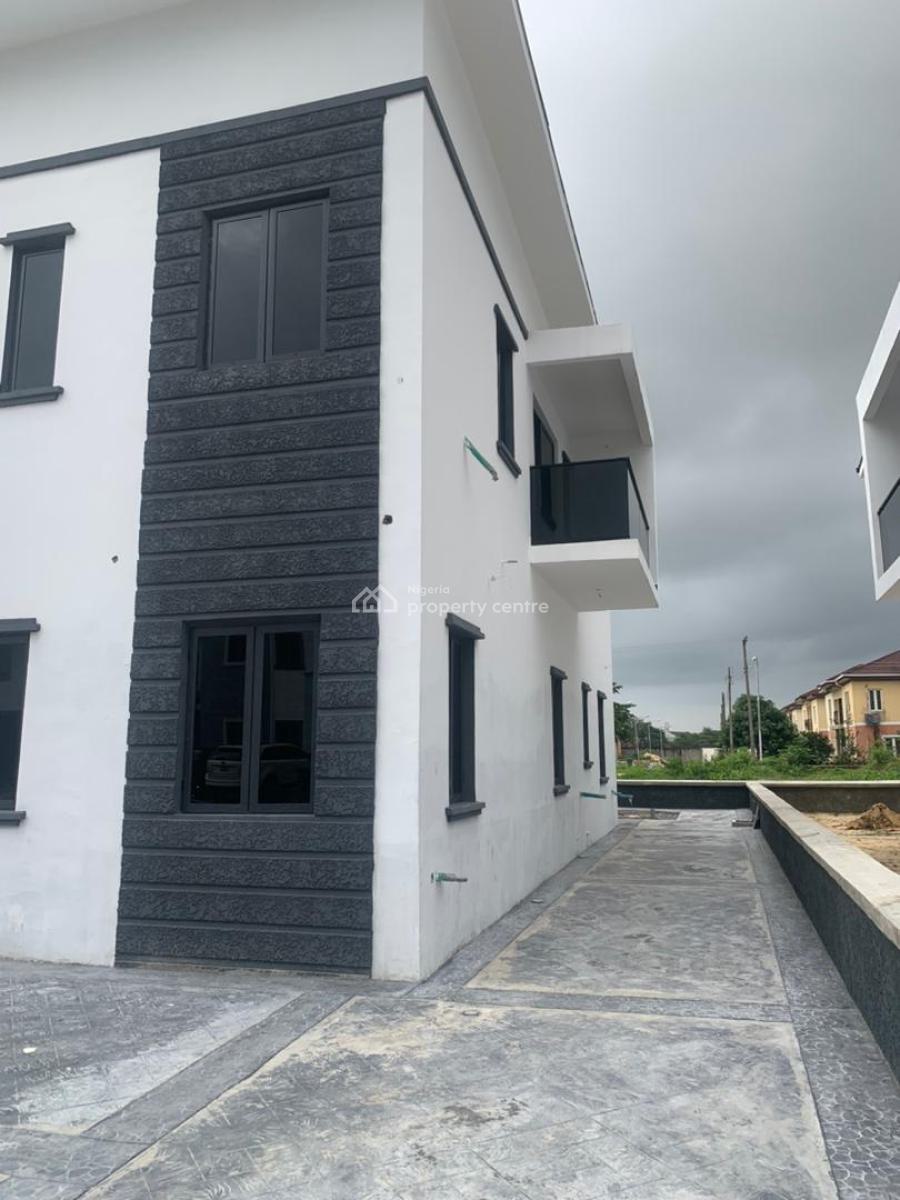 Newly Built Wing of Duplex, Sapphire Garden Beside Coscharis Motors, Awoyaya, Ibeju Lekki, Lagos, Semi-detached Duplex for Rent