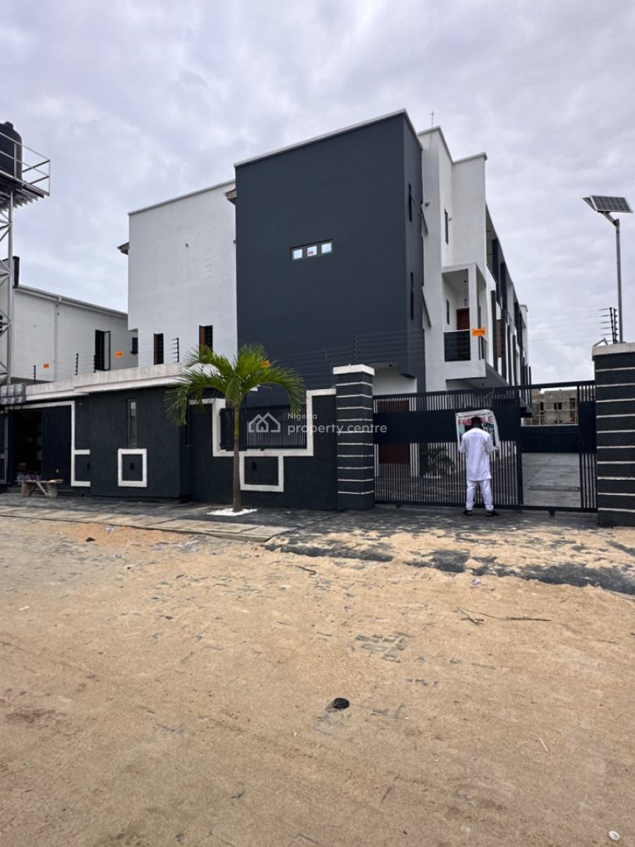 Super Spacious 3 Bedroom Duplex with Big Kitchen, Ikota Estate, Lekki, Lagos, Terraced Duplex for Sale