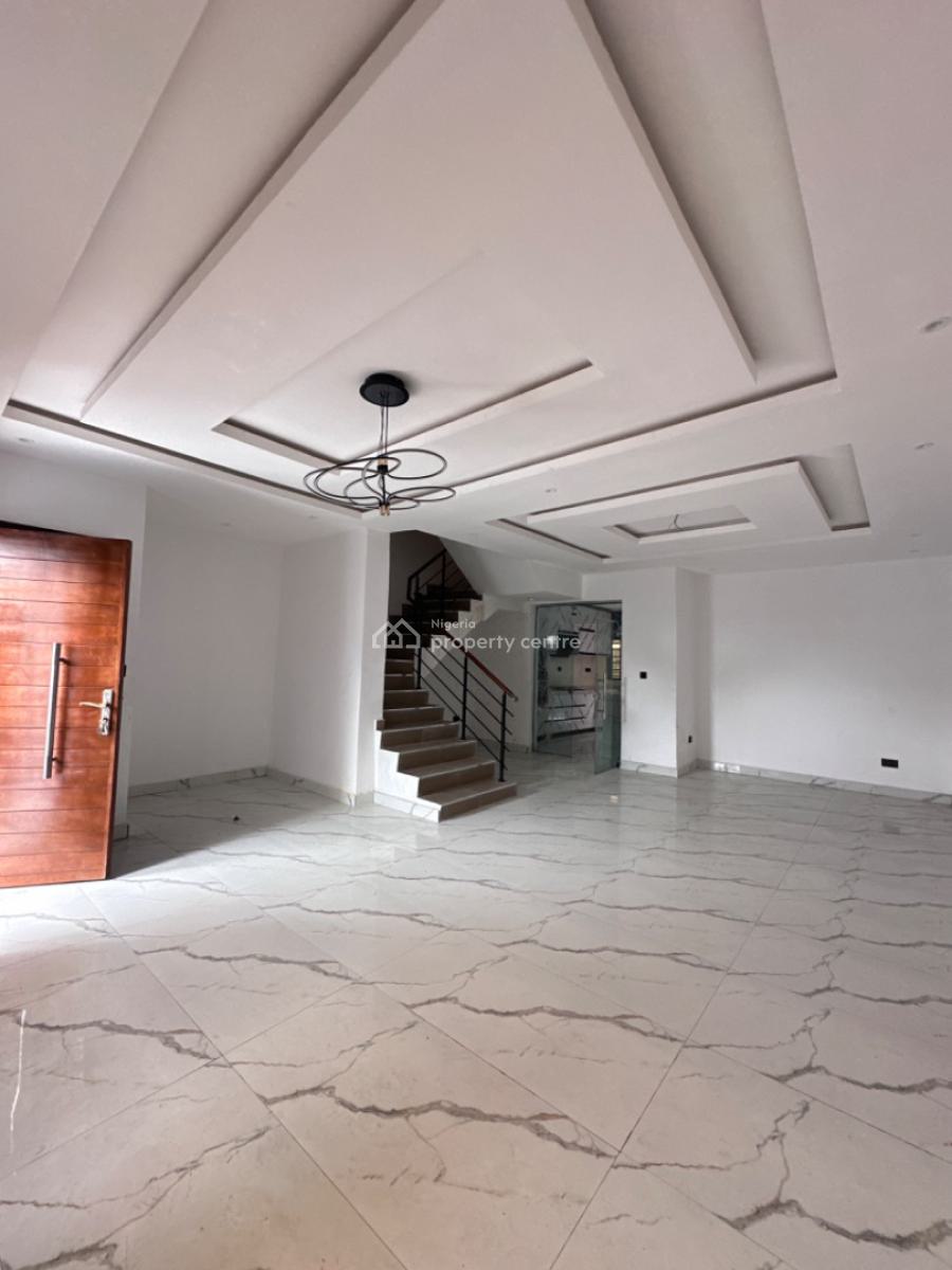 Super Spacious 3 Bedroom Duplex with Big Kitchen, Ikota Estate, Lekki, Lagos, Terraced Duplex for Sale
