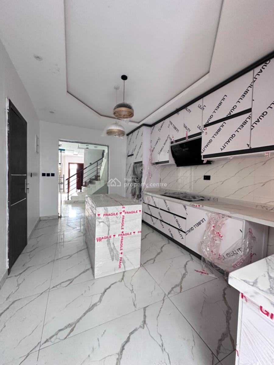Super Spacious 3 Bedroom Duplex with Big Kitchen, Ikota Estate, Lekki, Lagos, Terraced Duplex for Sale