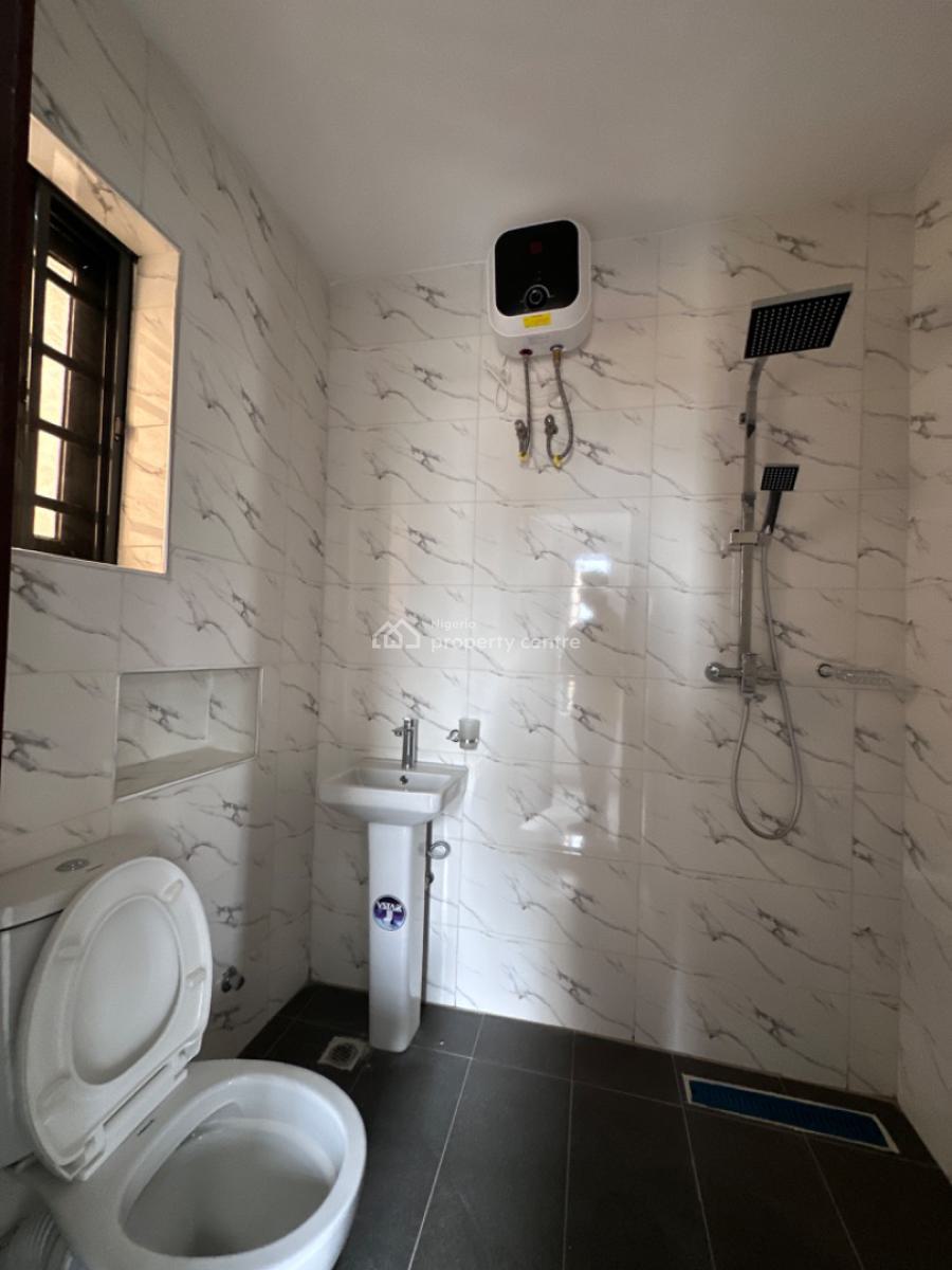 Super Spacious 3 Bedroom Duplex with Big Kitchen, Ikota Estate, Lekki, Lagos, Terraced Duplex for Sale