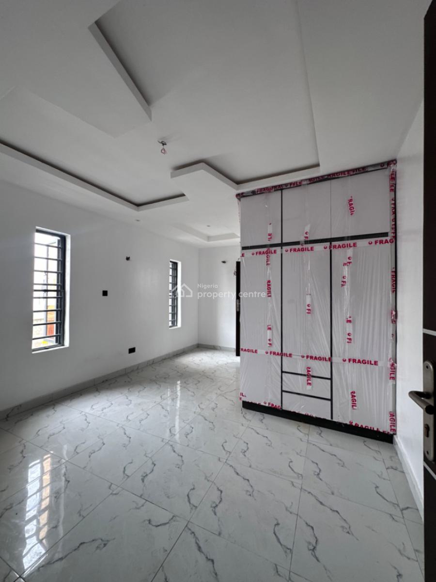 Super Spacious 3 Bedroom Duplex with Big Kitchen, Ikota Estate, Lekki, Lagos, Terraced Duplex for Sale