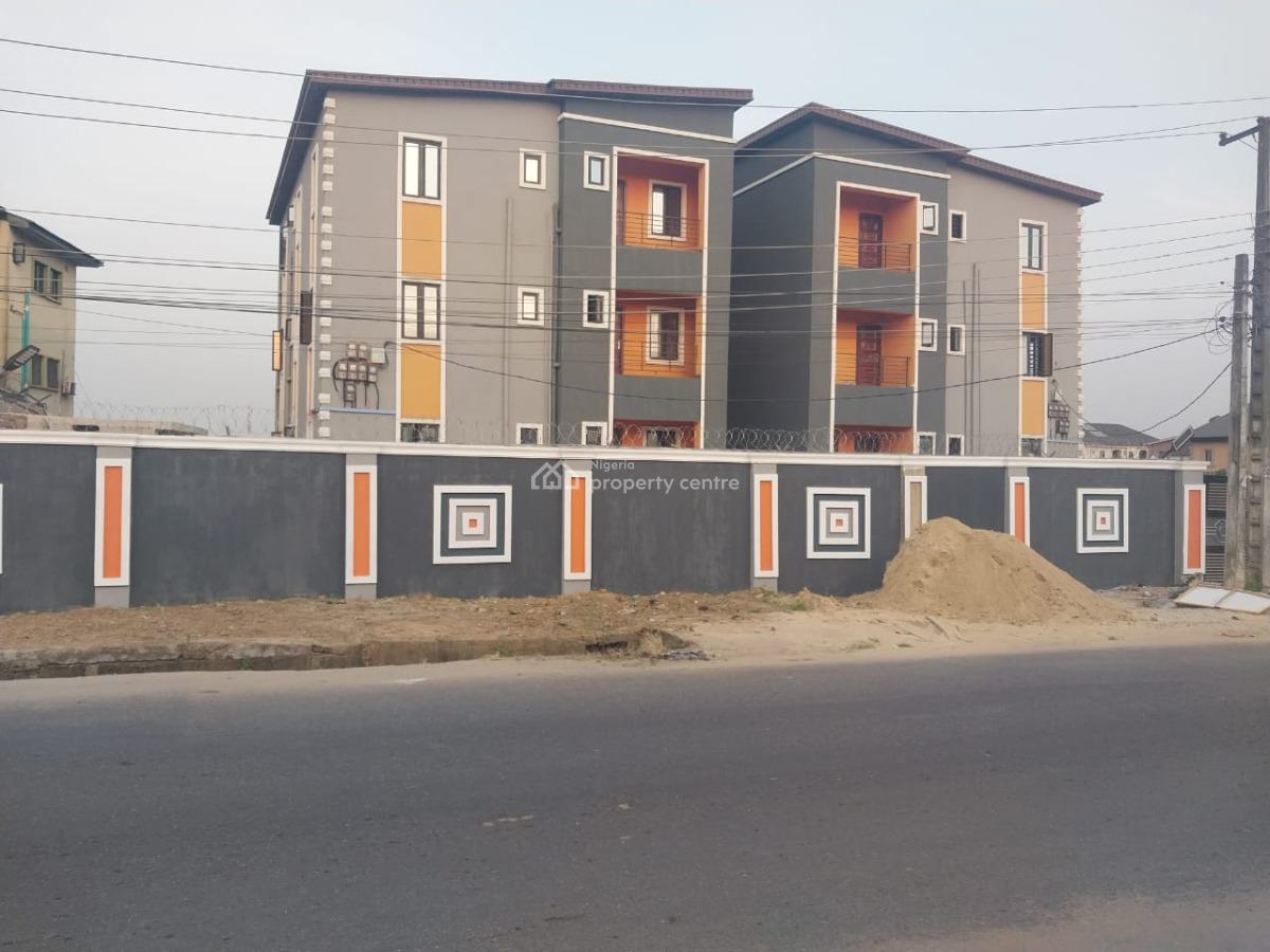 Luxury 3 Bedroom Apartment Gbagada Lagos State Nigeria, Soluyi, Gbagada, Lagos, Flat / Apartment for Sale