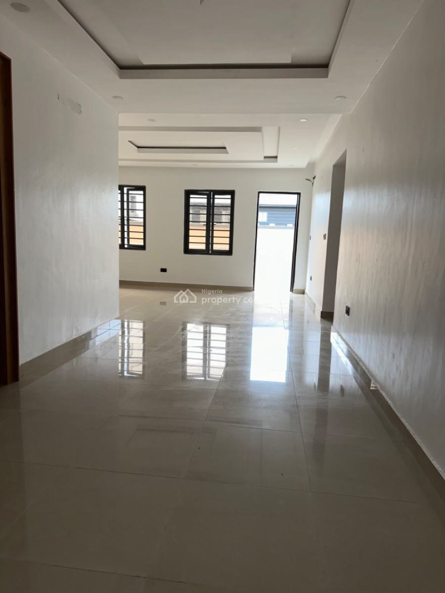 2 Bedroom Flat Available, Lekki Phase 1, Lekki, Lagos, Flat / Apartment for Rent