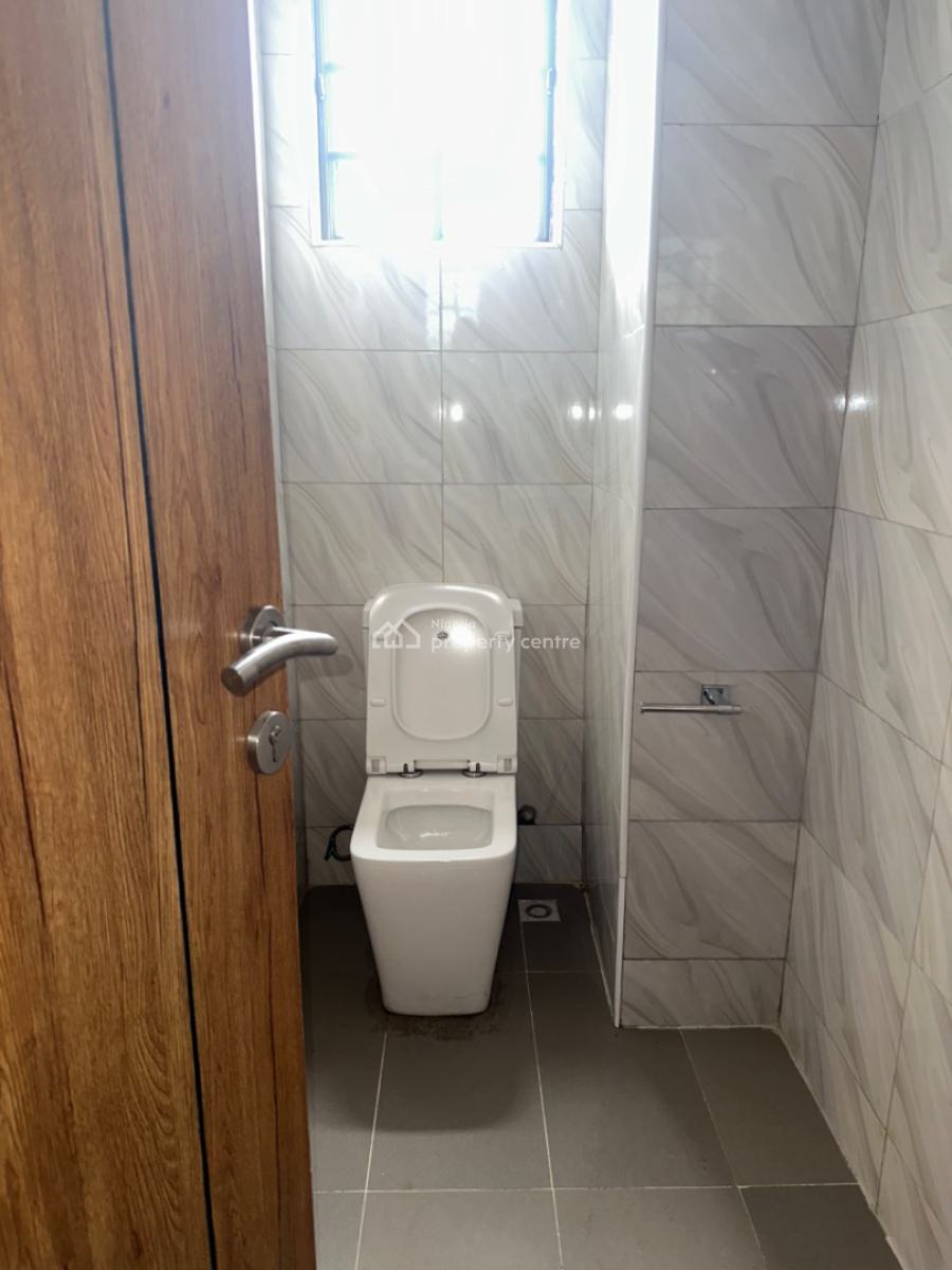 2 Bedroom Flat Available, Lekki Phase 1, Lekki, Lagos, Flat / Apartment for Rent