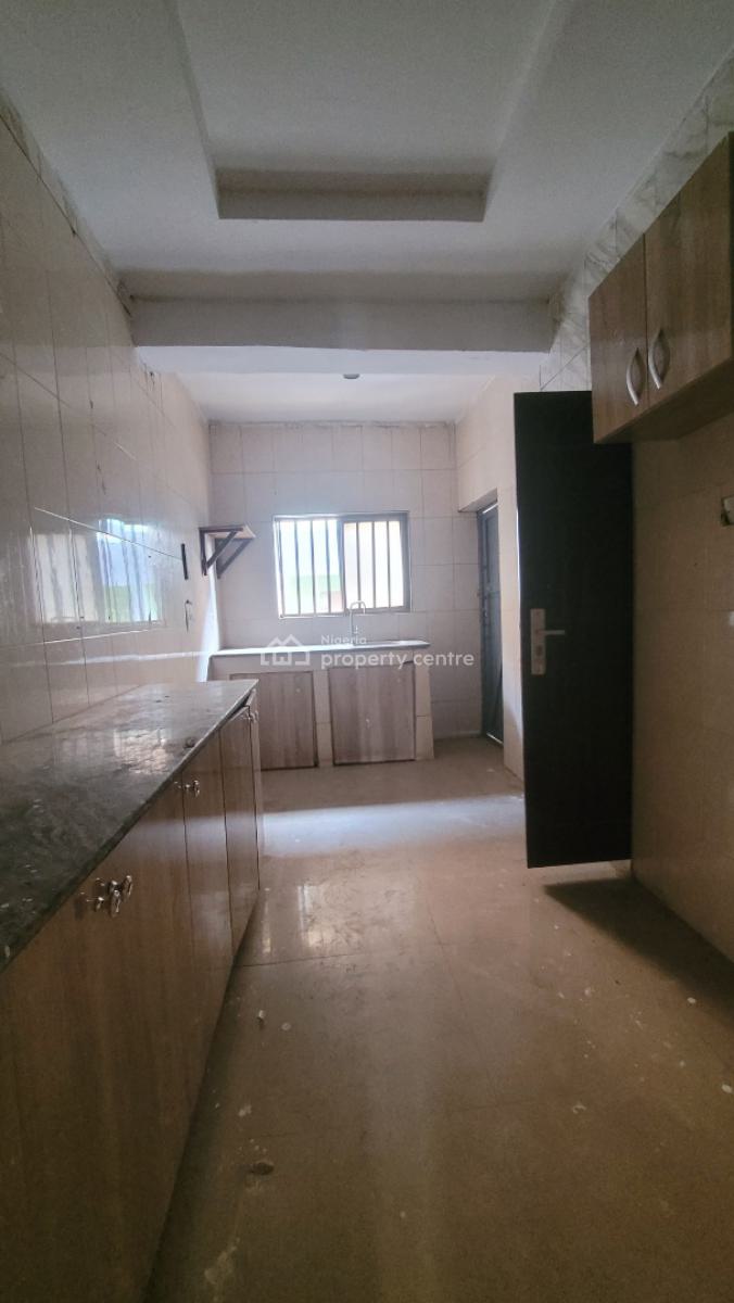 *renovated 3bedroom Flat with 3 Toilets*, Old Secteriate, Durumi, Abuja, Flat / Apartment for Rent