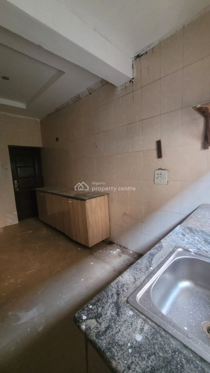 *renovated 3bedroom Flat with 3 Toilets*, Old Secteriate, Durumi, Abuja, Flat / Apartment for Rent