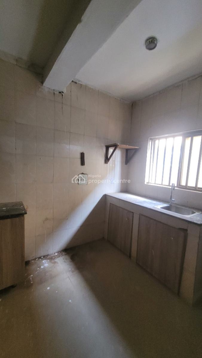 *renovated 3bedroom Flat with 3 Toilets*, Old Secteriate, Durumi, Abuja, Flat / Apartment for Rent