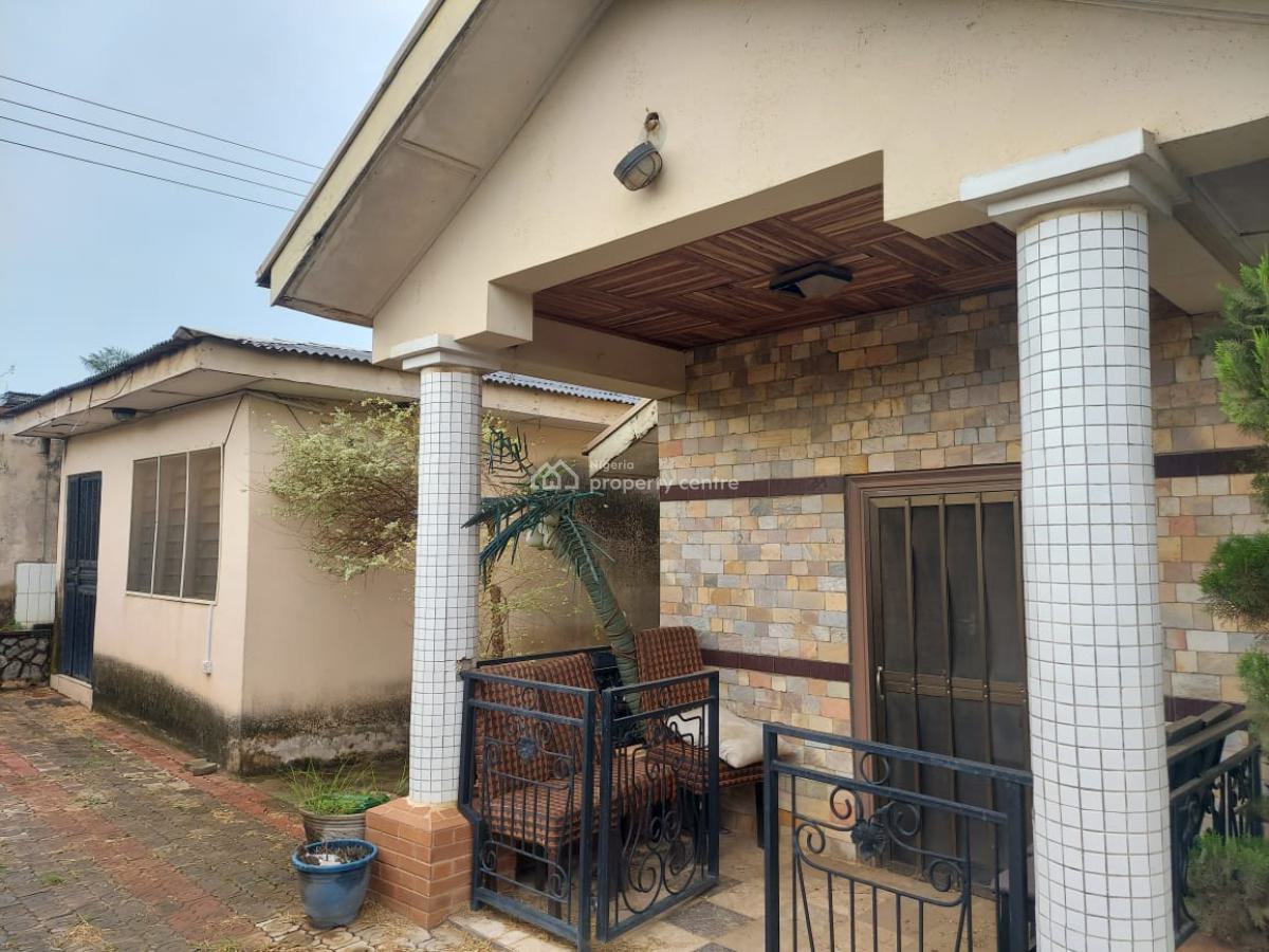 a 700sqm Land with a 3 Bedroom Bungalow, Ibikunle Street, Adeyi, Old Bodija, Old Bodija, Ibadan, Oyo, Land for Sale