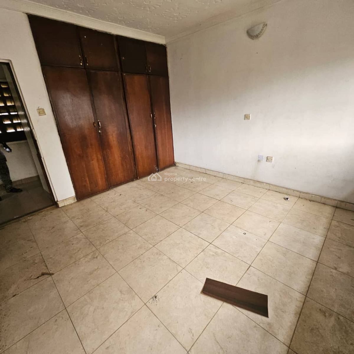 2bedroom Apartment in Magodo Shangisha Phase 2 Gra  L, Gra Phase 2, Magodo, Lagos, Flat / Apartment for Rent