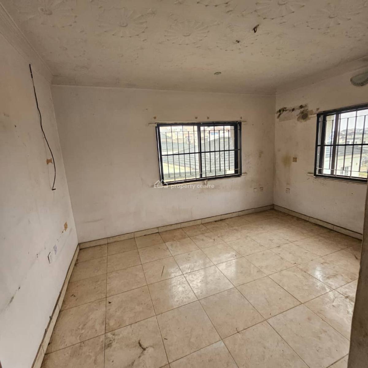 2bedroom Apartment in Magodo Shangisha Phase 2 Gra  L, Gra Phase 2, Magodo, Lagos, Flat / Apartment for Rent