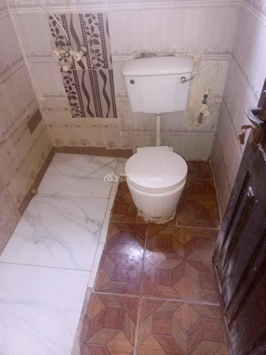 Miniflat at New Road Opposite Chevron, New Road Lekki Phase 2, Lekki Phase 2, Lekki, Lagos, Mini Flat (room and Parlour) for Rent