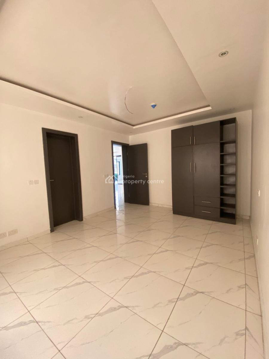 2 Bedroom Apartment with Elevator, Ikate, Lekki, Lagos, Flat / Apartment for Sale