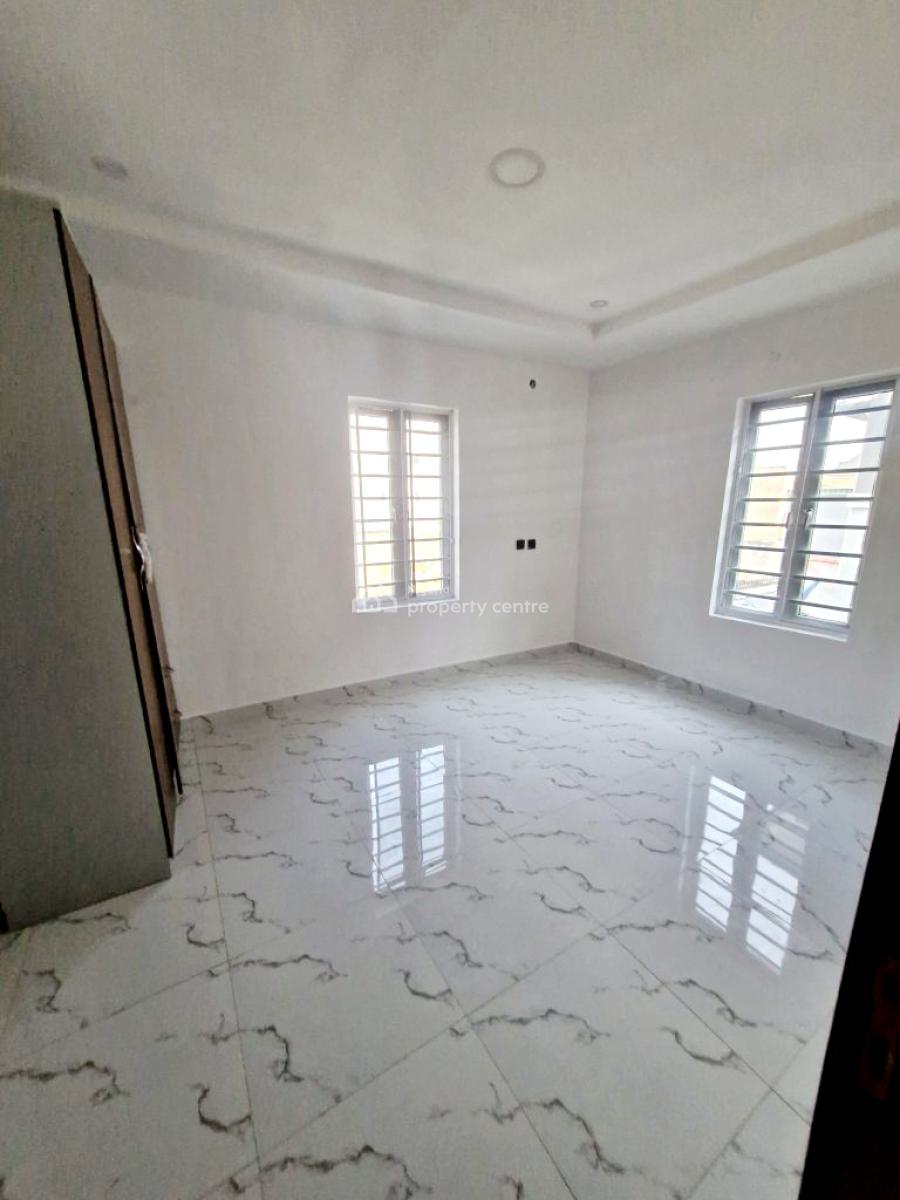 Well Finished 5 Bedroom Fully Detached Duplex with Bq., Ilasan, Lekki, Lagos, Detached Duplex for Sale