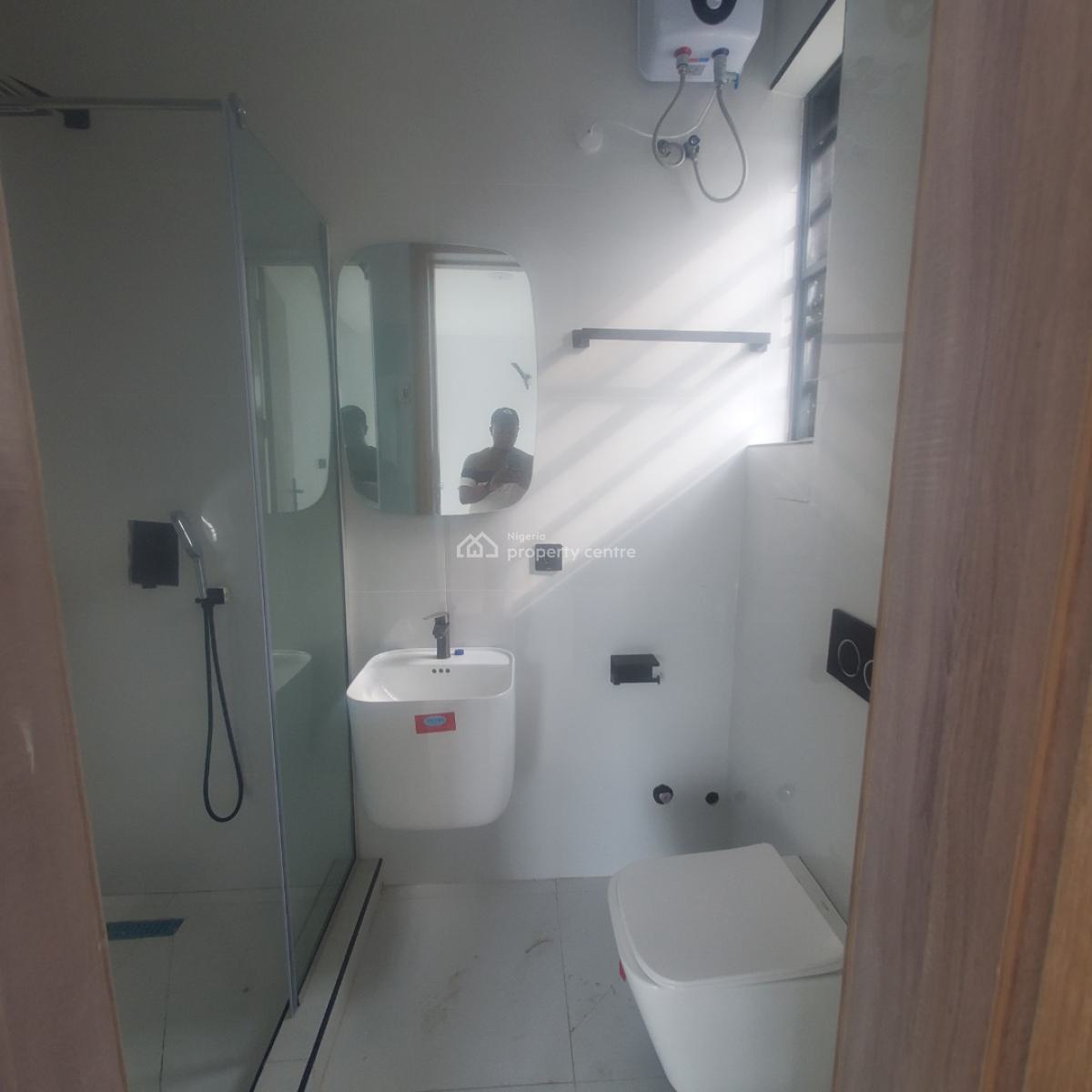Newly Built 2 Bedroom Serviced Apartment with Gym, Elevator & Pool, Ikate, Lekki, Lagos, Flat / Apartment for Sale