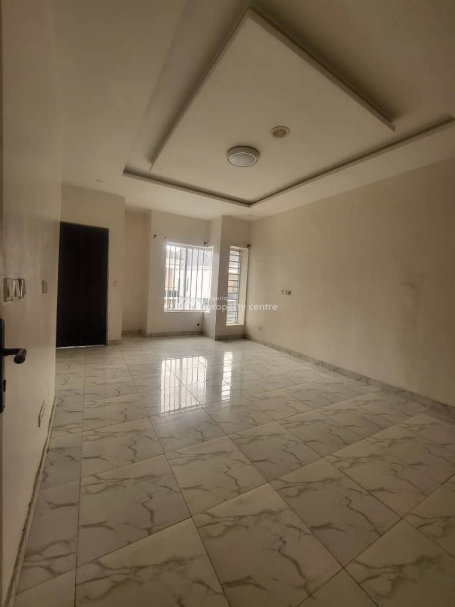 Specious 4 Bedroom Semi Detached Duplex with Bq, Chevron, Lekki, Lagos, Semi-detached Duplex for Rent