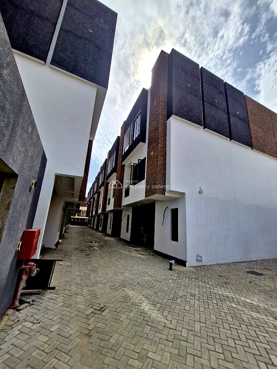 Tastefully Finished 4 Bedroom Terraced Duplex with Bq., Ologolo, Lekki, Lagos, Terraced Duplex for Sale