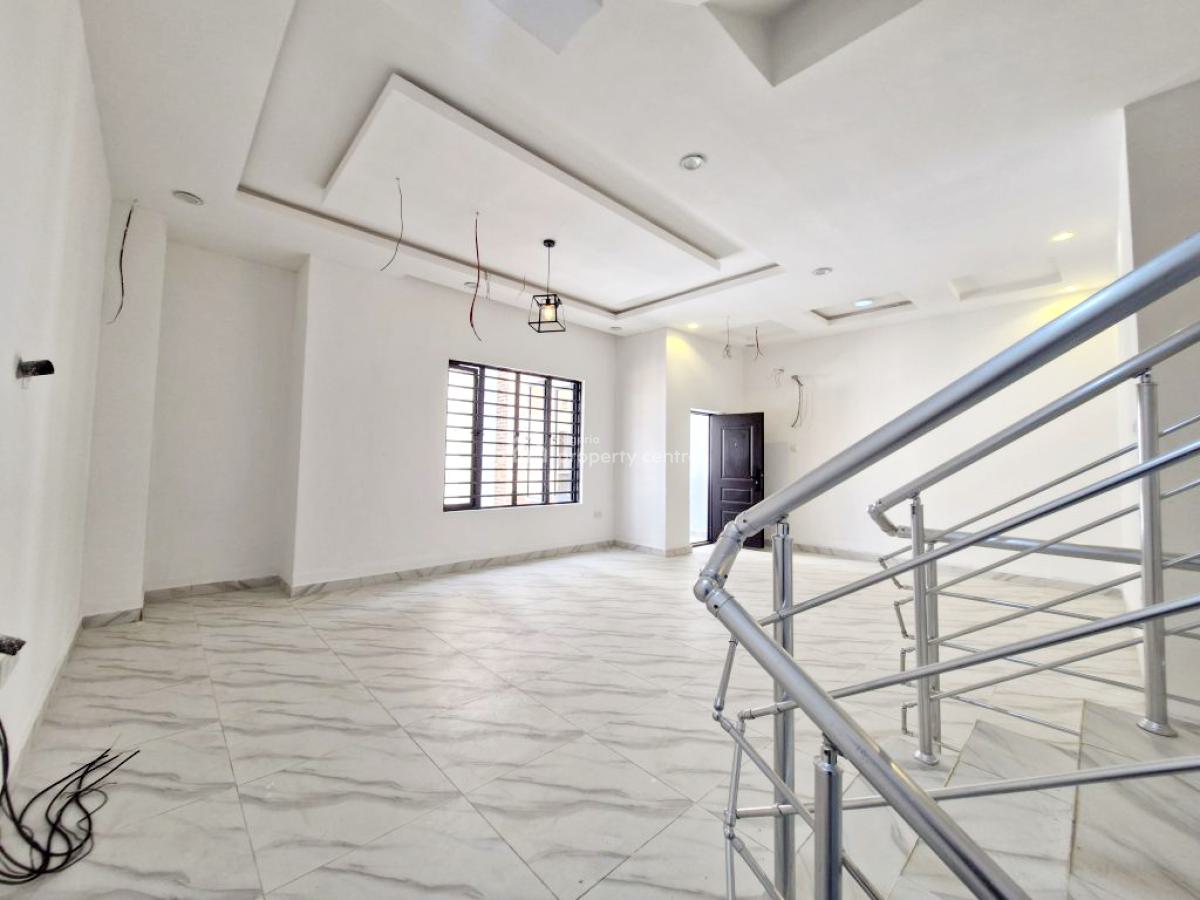 Tastefully Finished 4 Bedroom Terraced Duplex with Bq., Ologolo, Lekki, Lagos, Terraced Duplex for Sale
