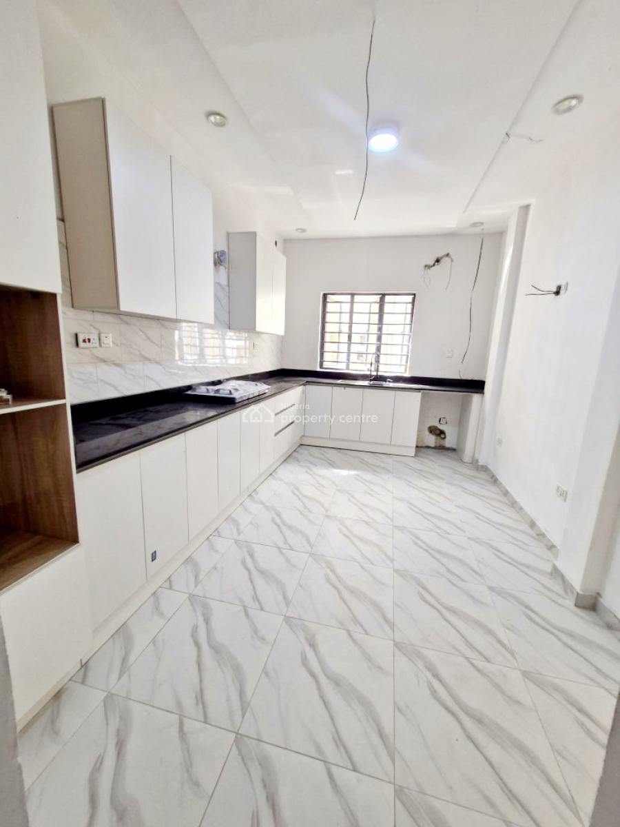 Tastefully Finished 4 Bedroom Terraced Duplex with Bq., Ologolo, Lekki, Lagos, Terraced Duplex for Sale