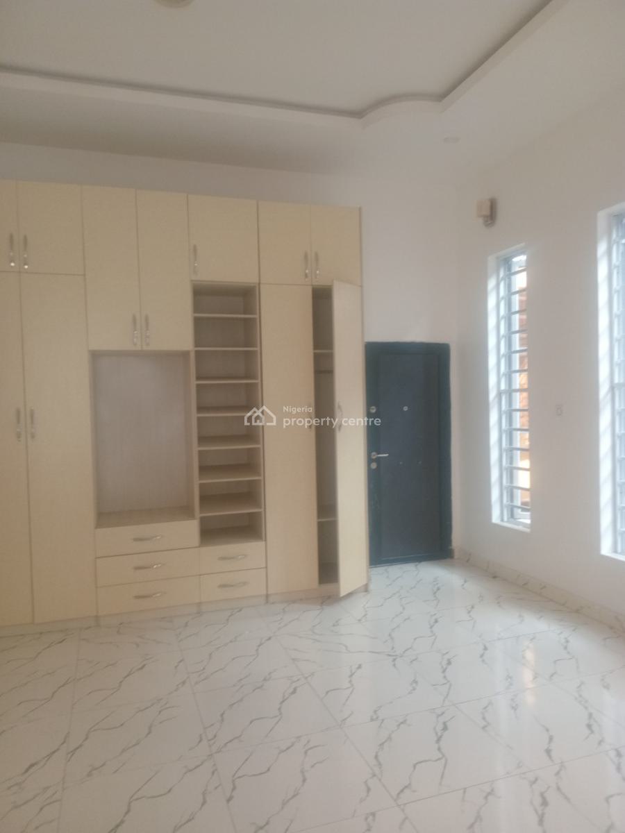 a Luxurious Masterbed Contained Apartment with Studio Kitchen, Ikota Villa, Lekki, Lagos, Self Contain (single Rooms) for Rent