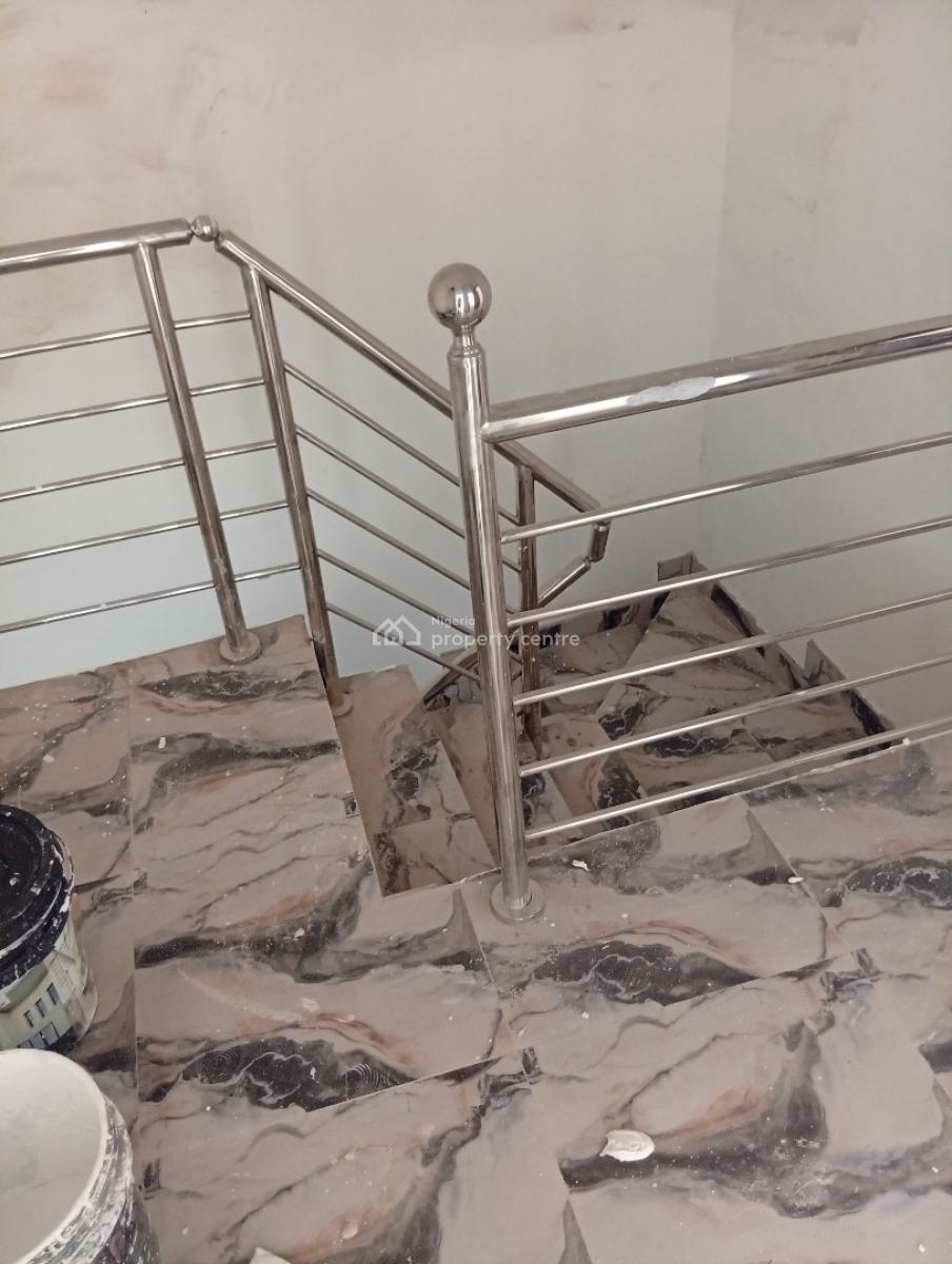 4bedroom Terrace Duplex, By Area 1 Bridge, Durumi, Abuja, Flat / Apartment for Rent