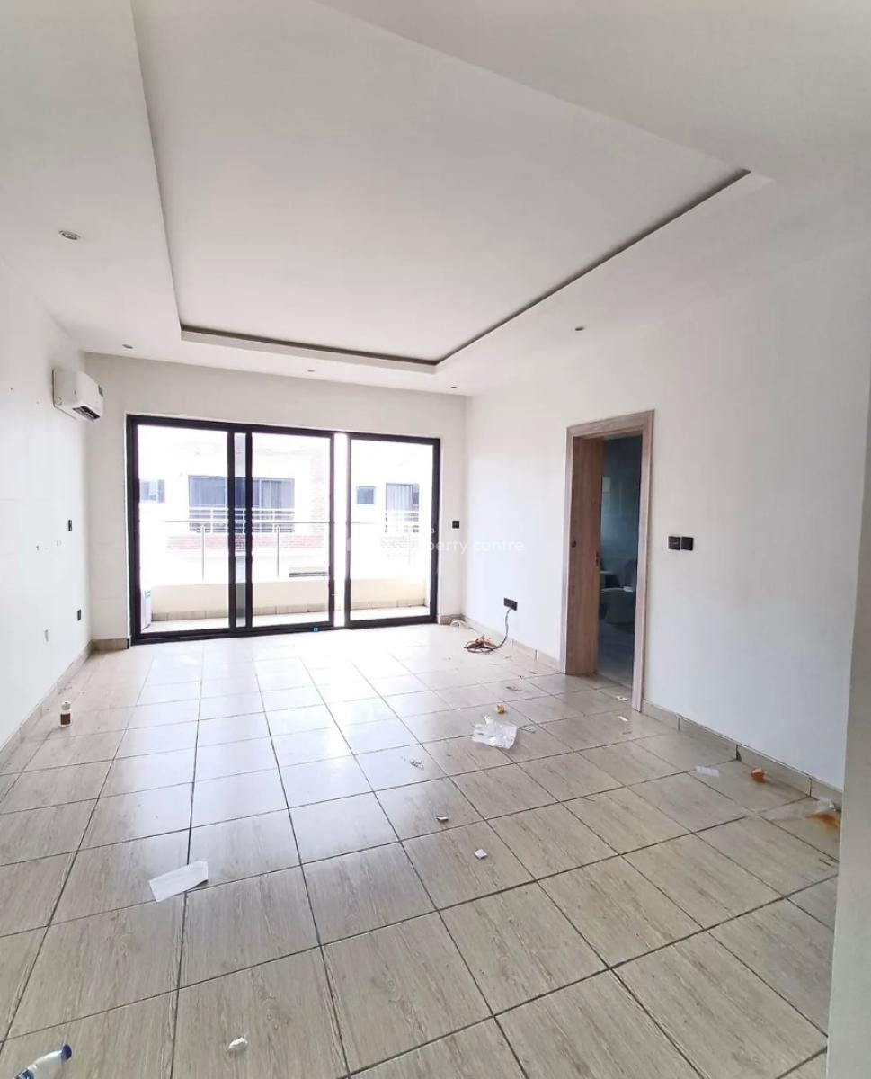 Well Built Fully Serviced 3 Bedroom Terrace Duplex with Bq, Lekki Phase 1, Lekki, Lagos, Terraced Duplex for Rent